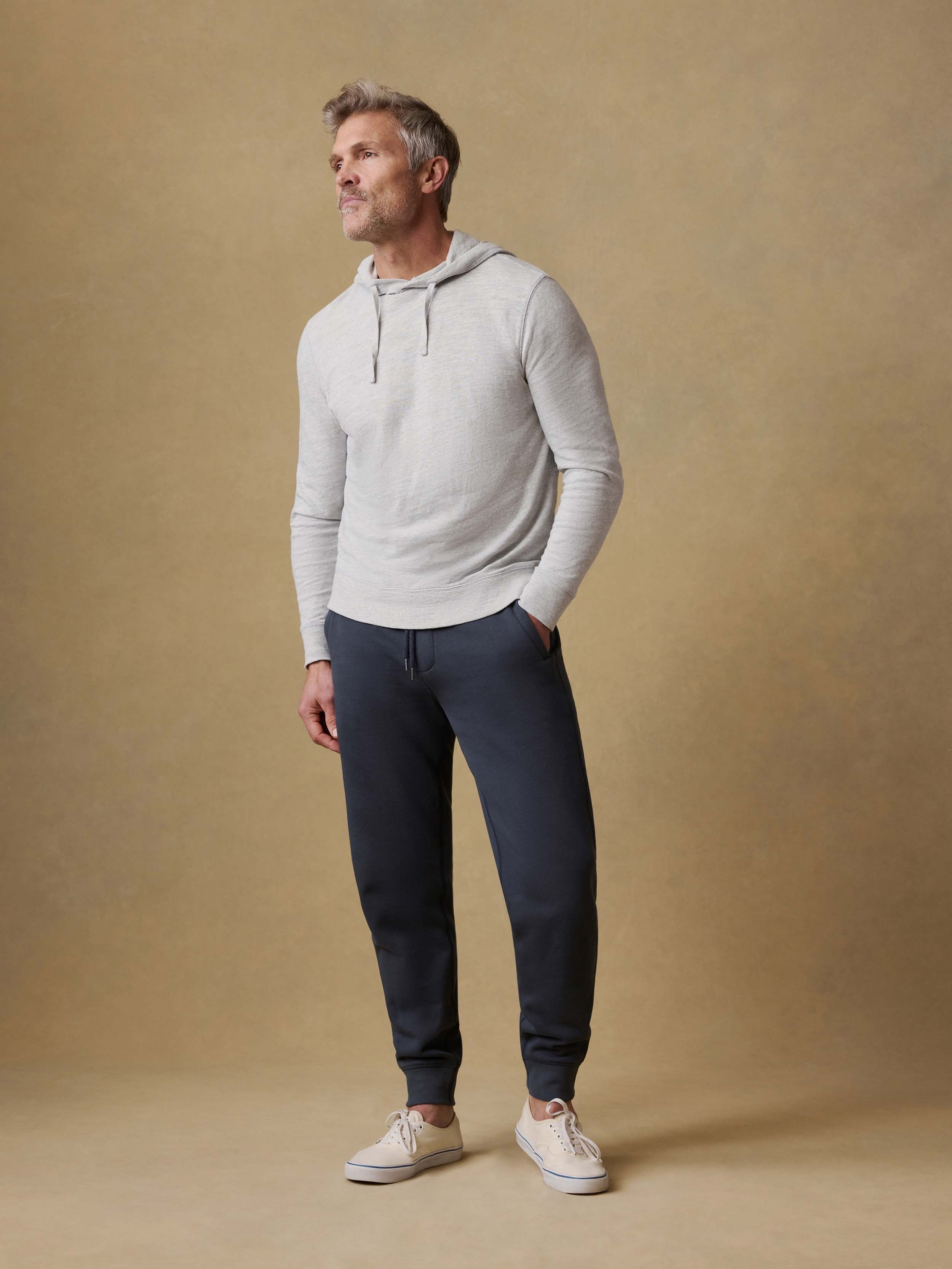 High Standard Fleece Sweatpant - Blue Nights | Faherty Brand
