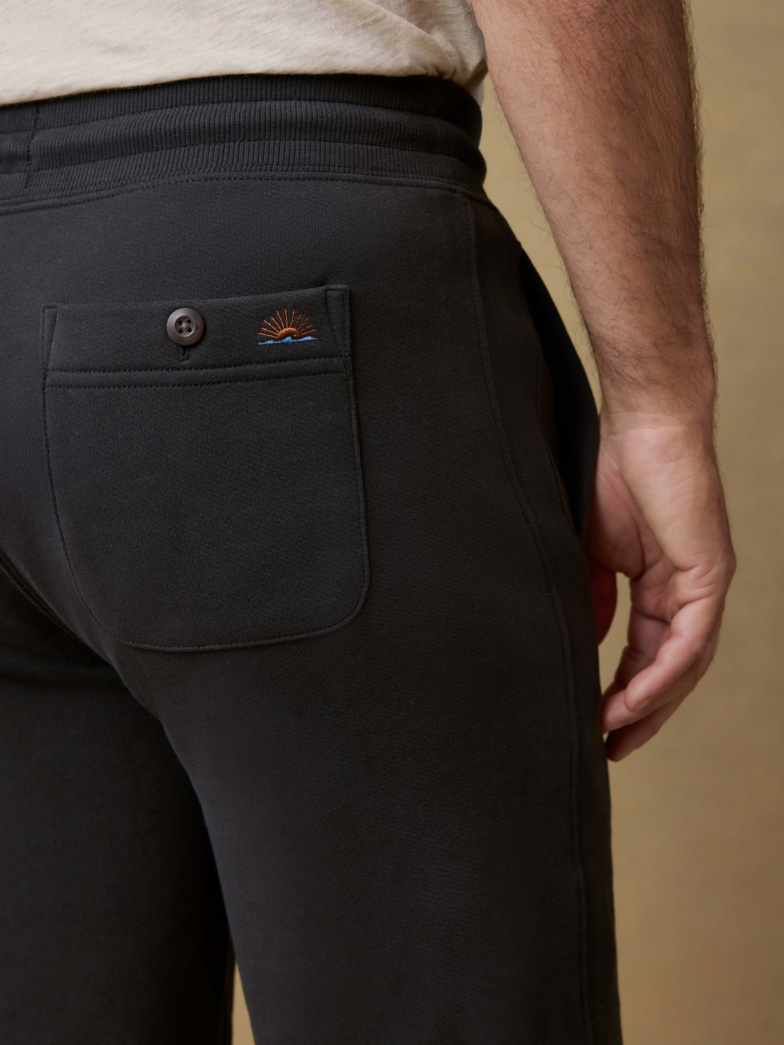 High Standard Fleece Sweatpant - Mountain Black | Faherty Brand