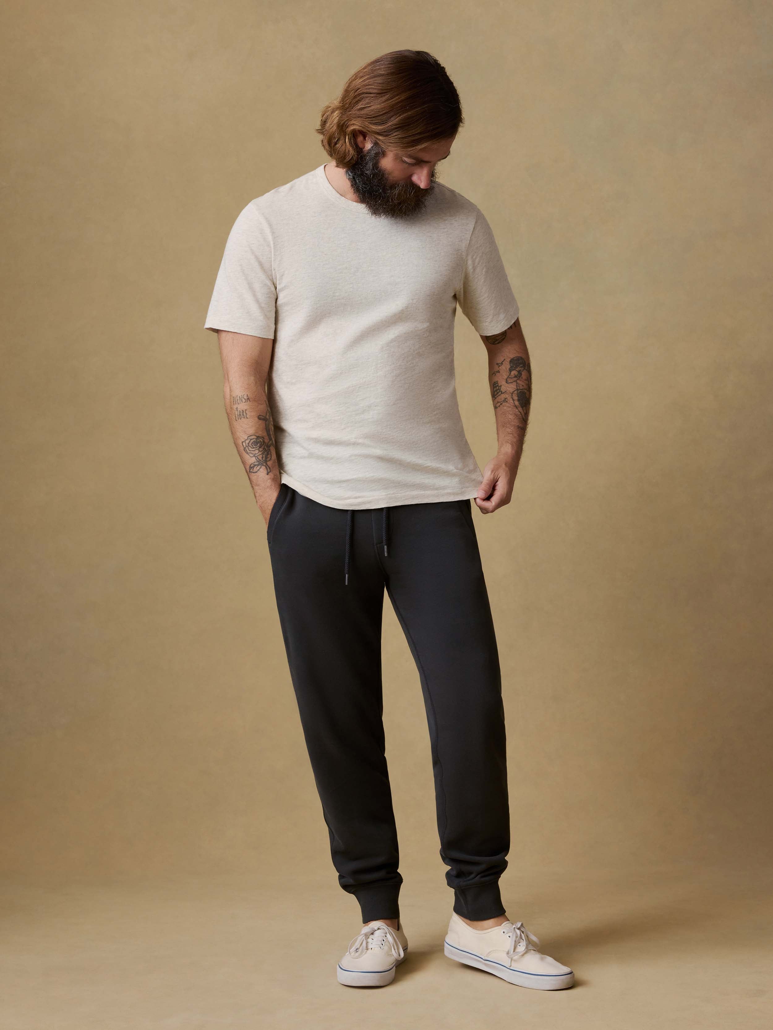 High Standard Fleece Sweatpant - Mountain Black | Faherty Brand