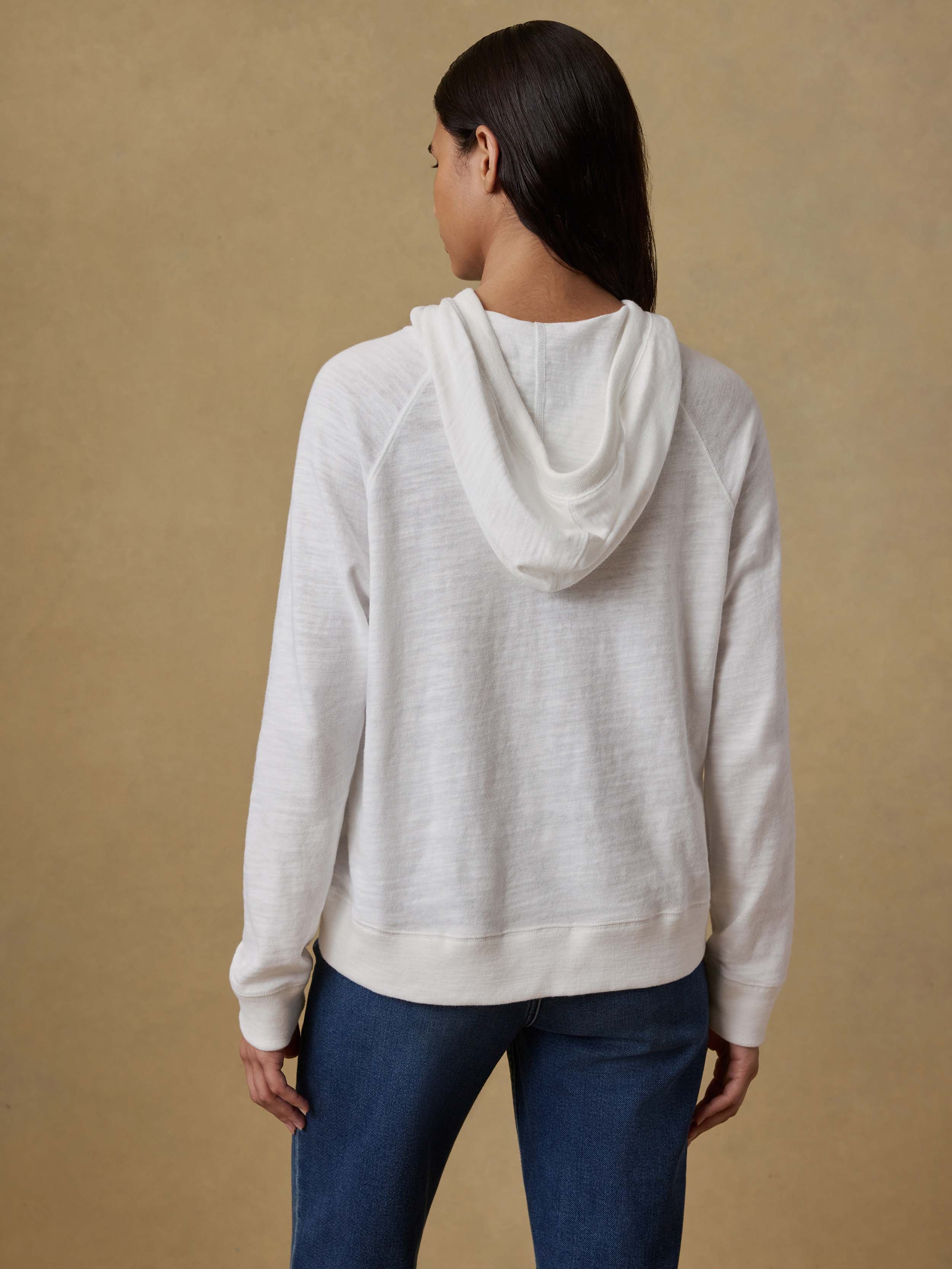 Sunwashed Organic Hoodie - White | Faherty Brand