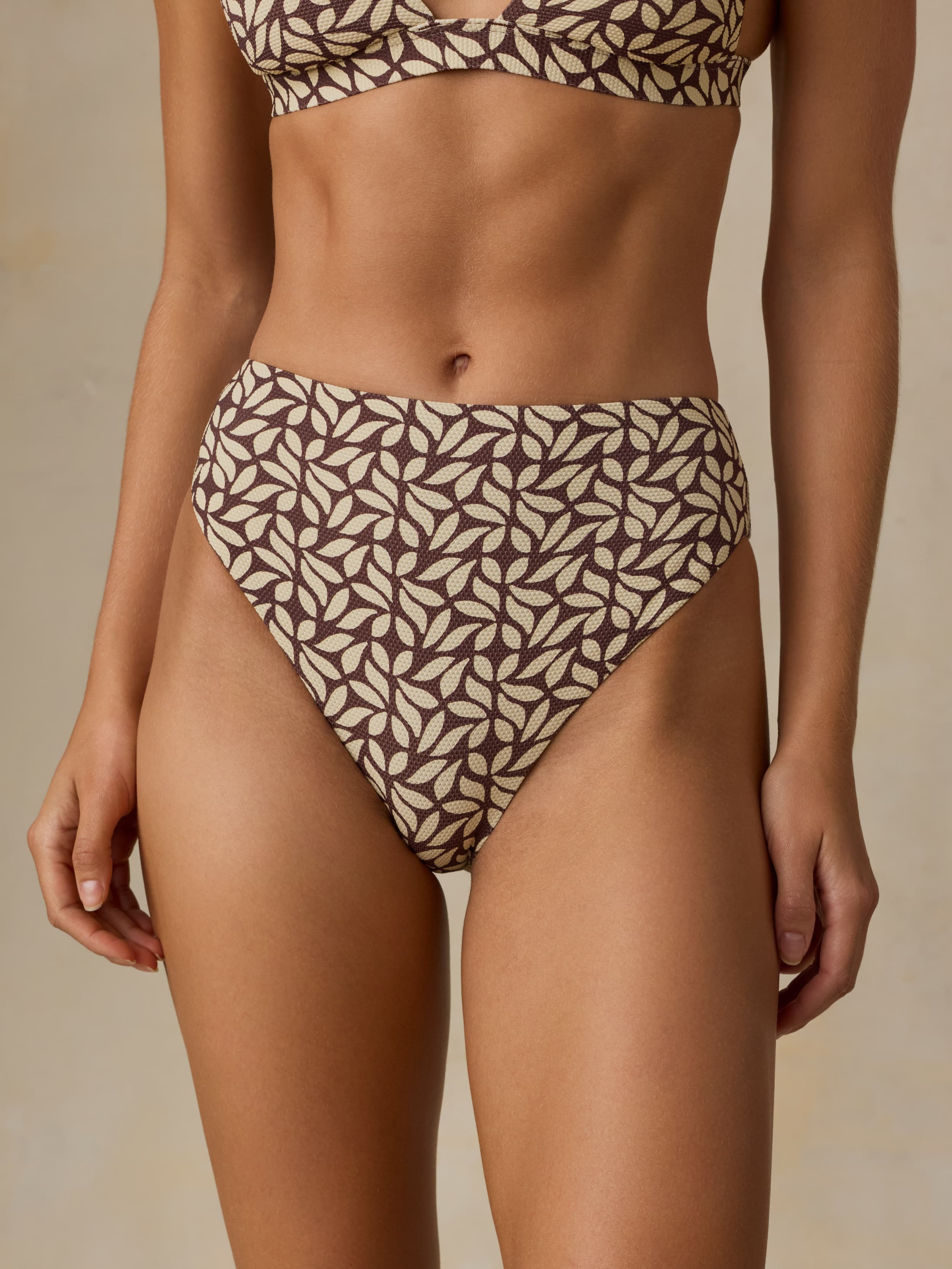 Summerset Bottom - Chocolate Petal | Faherty Brand